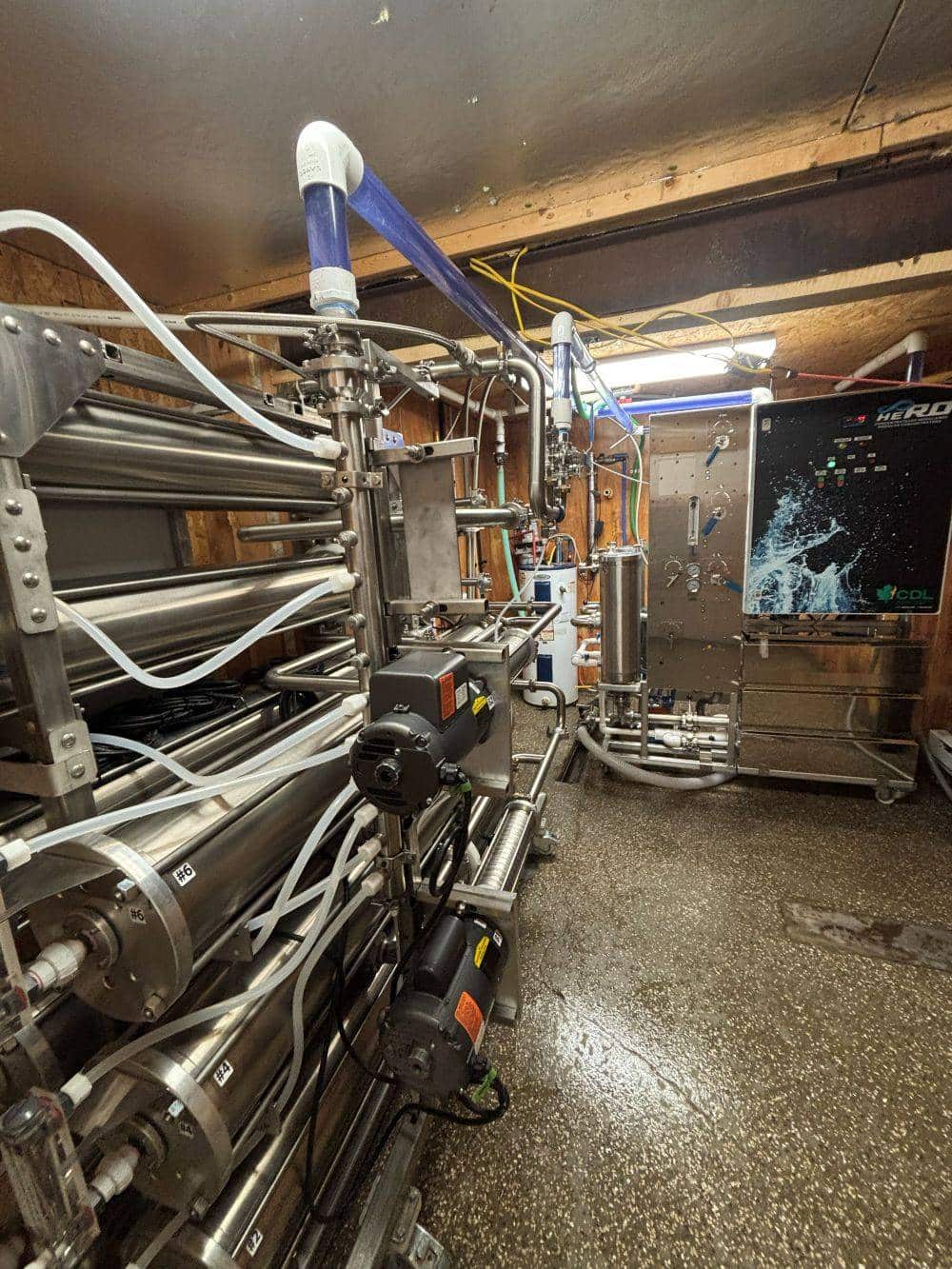 reverse-osmosis-machine (1)